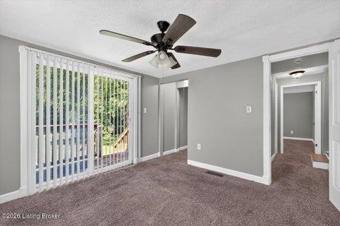 Tiny photo for 4224 Orchard Way, Louisville, KY 40216 (MLS # 1729714)