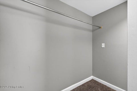 Tiny photo for 4224 Orchard Way, Louisville, KY 40216 (MLS # 1729714)