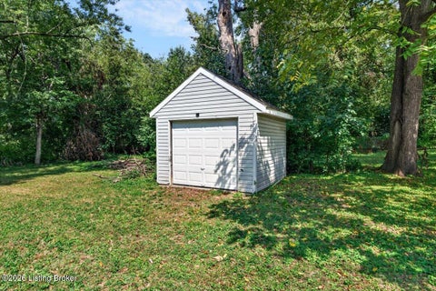 Tiny photo for 4224 Orchard Way, Louisville, KY 40216 (MLS # 1729714)