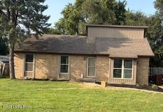 Photo of 196 Love Ave, Mt Washington, KY 40047 (MLS # 1729178)