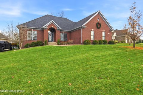 Photo of 623 Davenport Dr, Louisville, KY 40245 (MLS # 1704223)