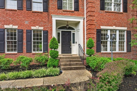 Photo of 6931 Windham Pkwy, Prospect, KY 40059 (MLS # 1730970)