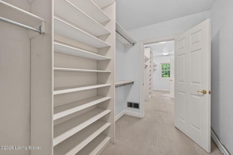Tiny photo for 6931 Windham Pkwy, Prospect, KY 40059 (MLS # 1730970)