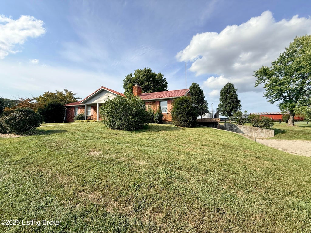 Photo of 4198 Springfield Rd, Bardstown, KY 40004 (MLS # 1730280)