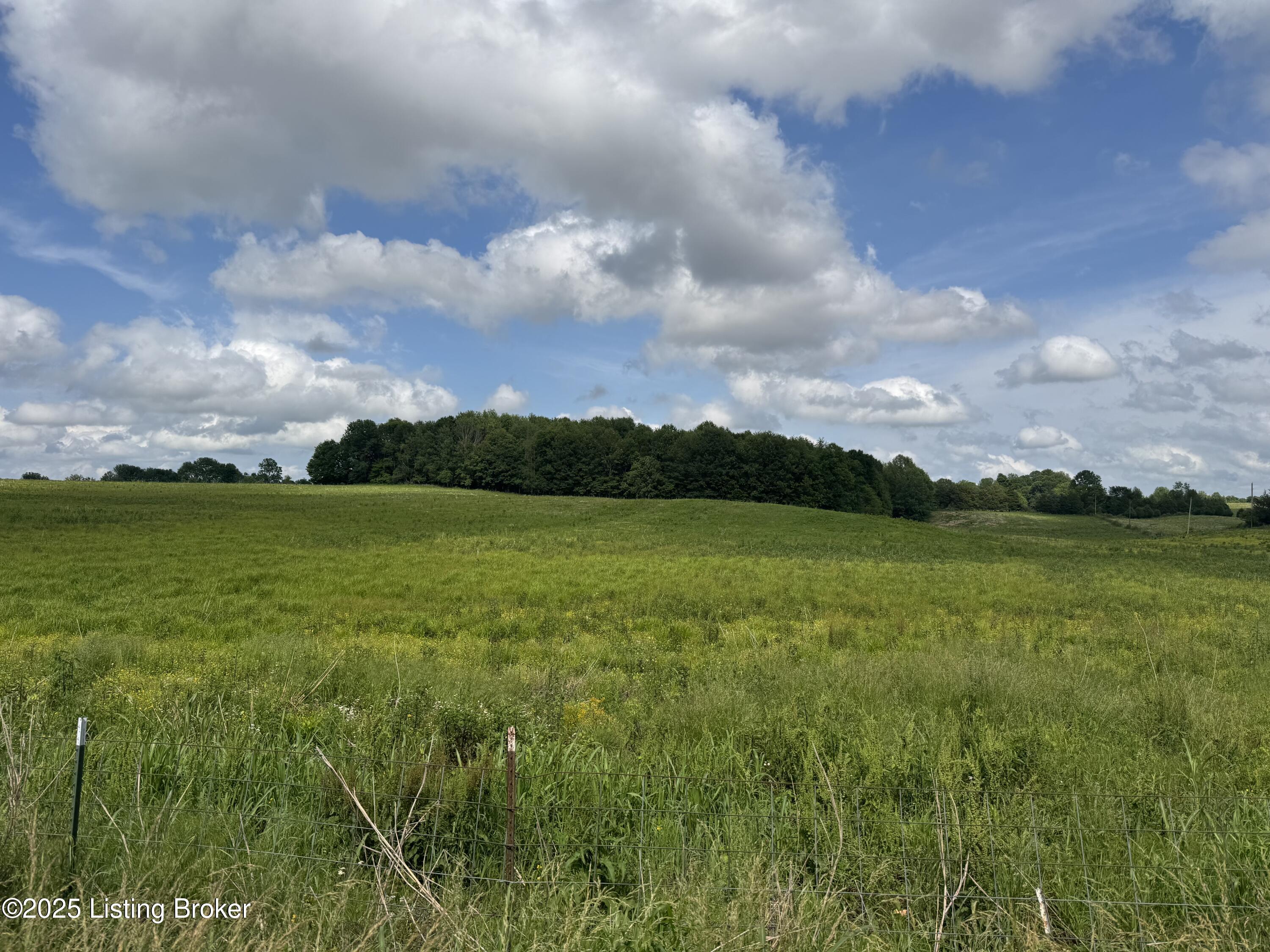 4 Old Salem Church Rd, Greensburg, Pennsylvania image 3