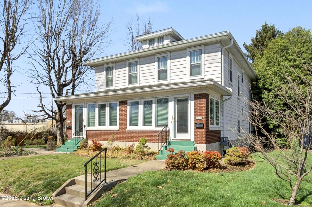 Photo of 827 Minoma Ave, Louisville, KY 40217 (MLS # 1713037)