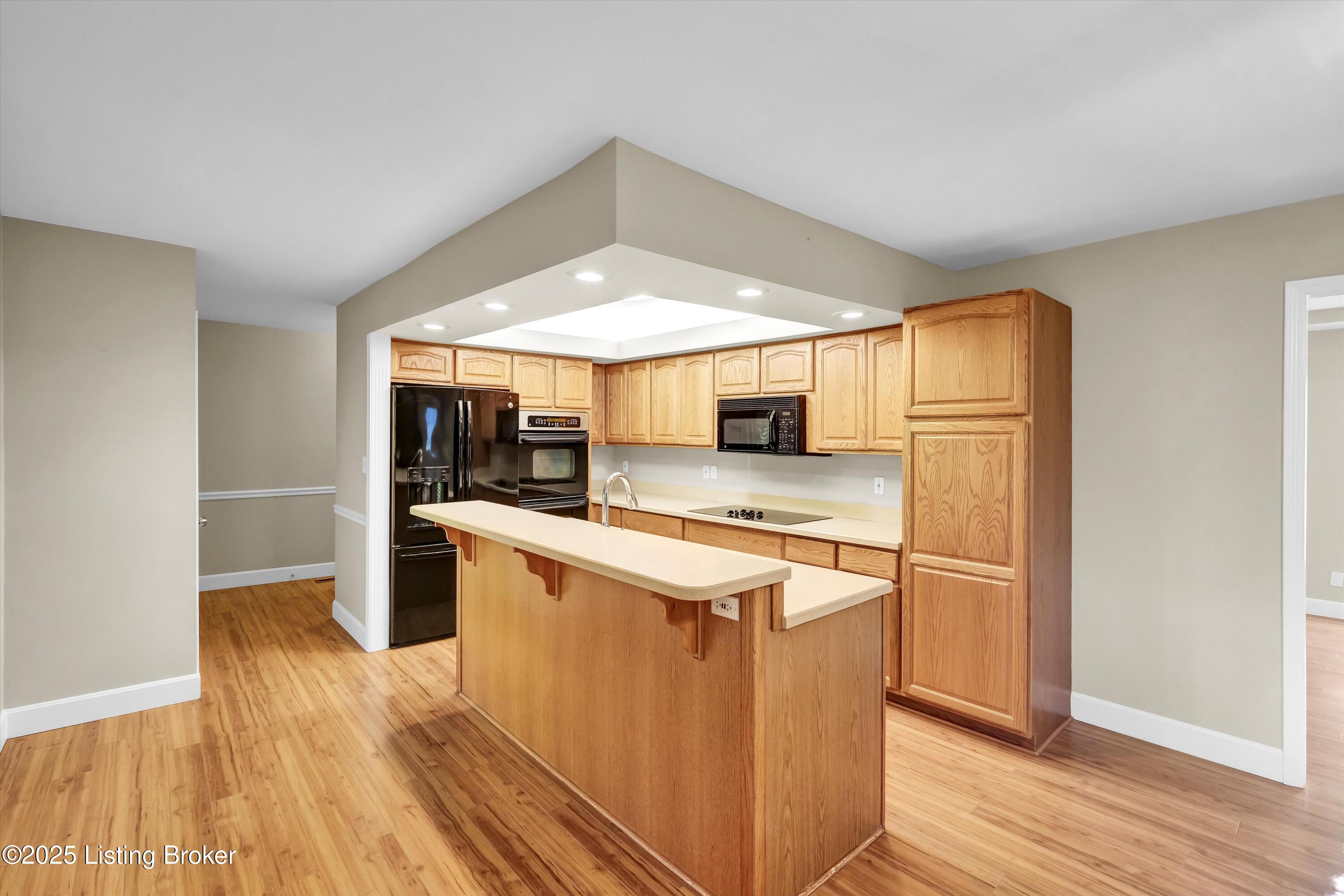 11605 Brentlinger Ln