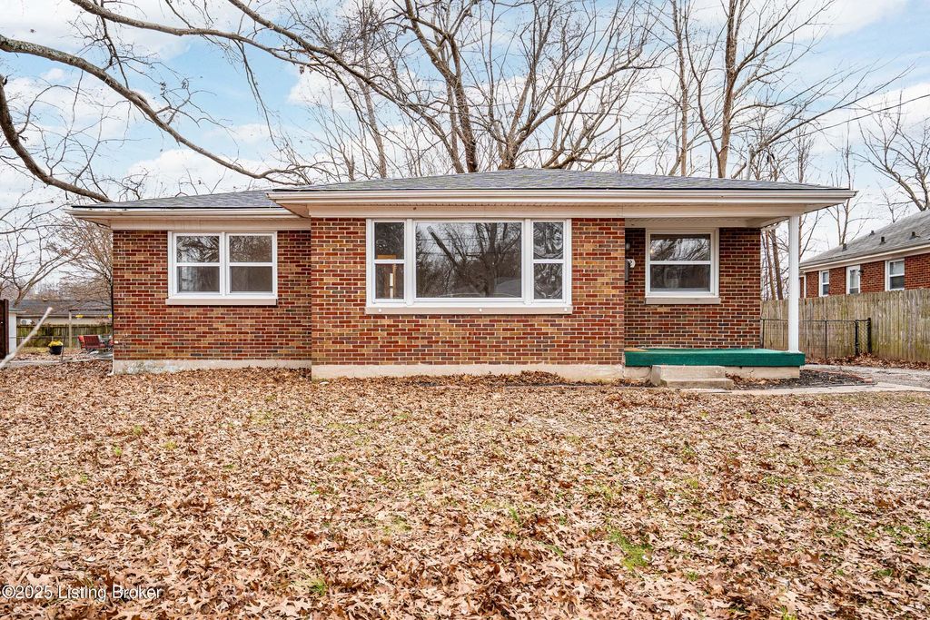 Photo of 5252 Maryman Rd, Louisville, KY 40258 (MLS # 1706369)