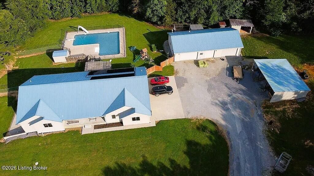 Photo of 2375 Jones Chapel Rd, Columbia, KY 42728 (MLS # 1712822)