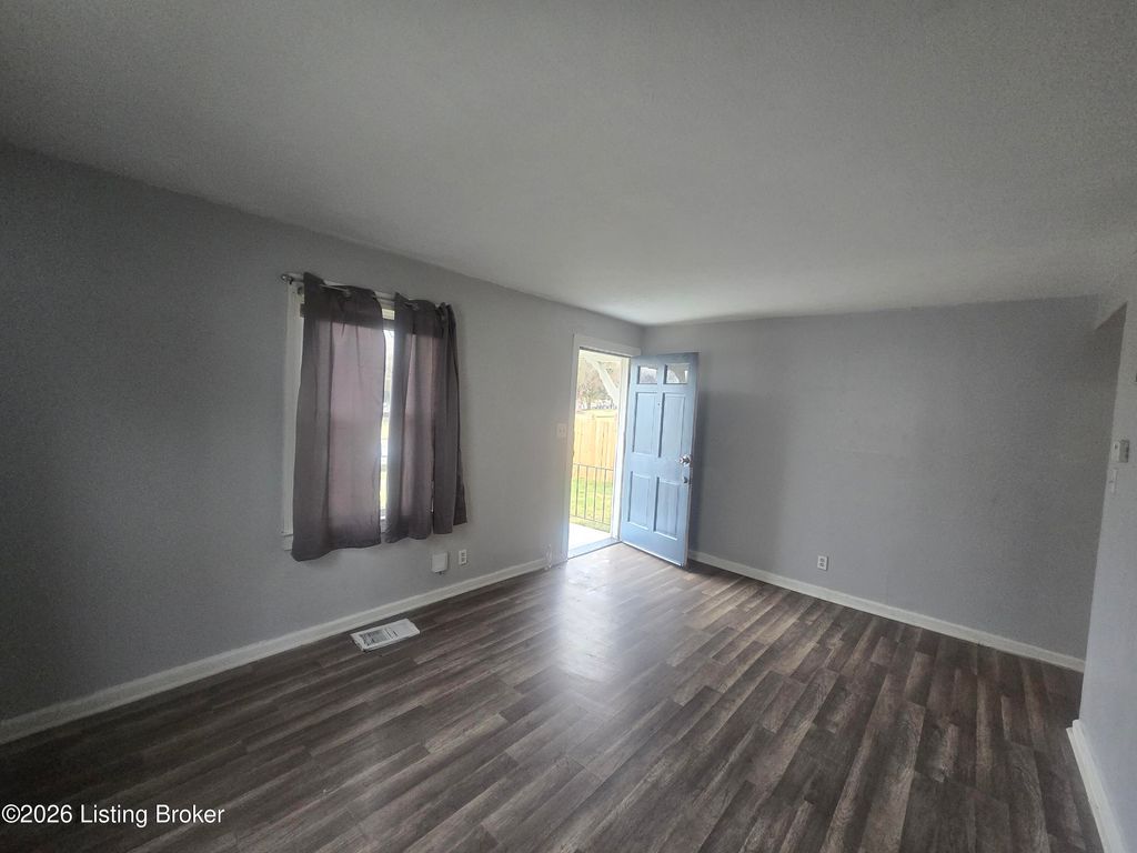 Photo of 3004 Wyandotte Ave, Louisville, KY 40210 (MLS # 1708395)