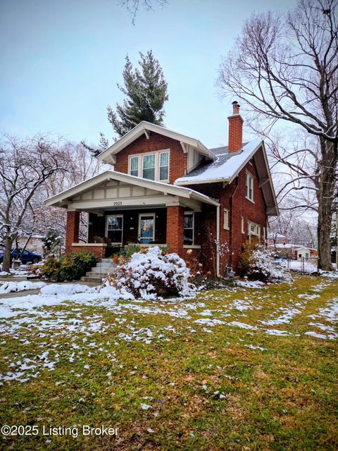 Photo of 2923 Avon Rd, Louisville, KY 40220 (MLS # 1704764)