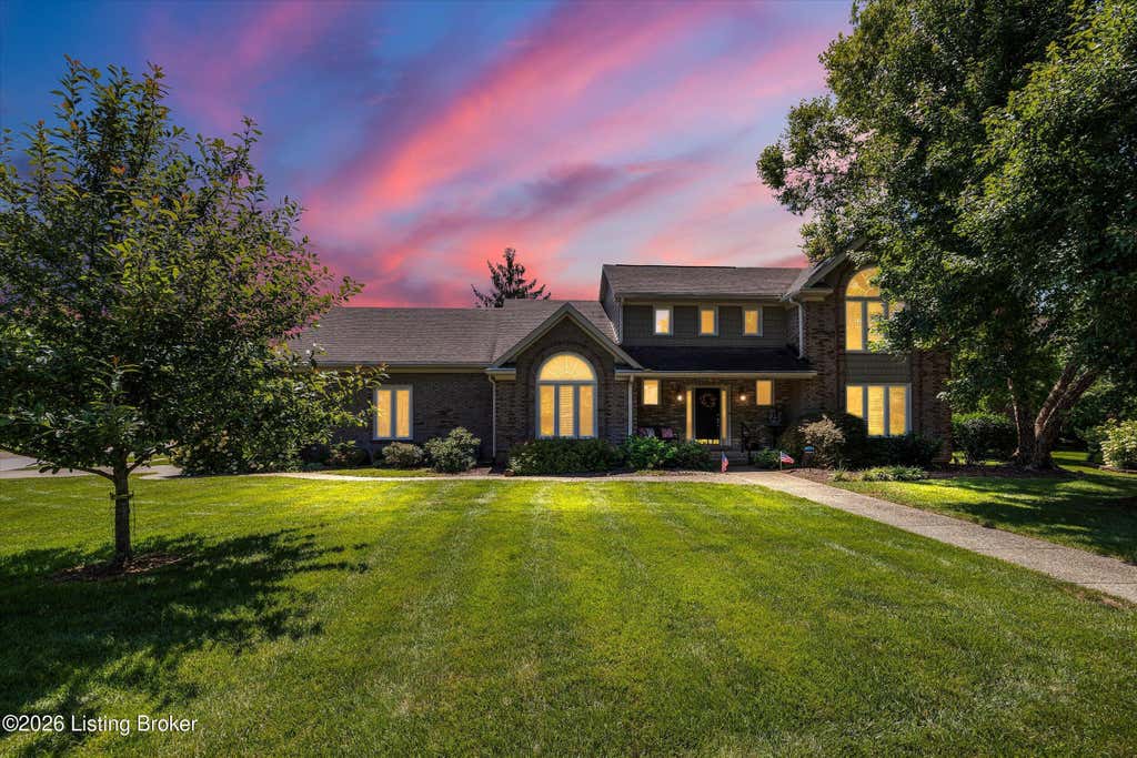 Photo of 609 Berwyn Dr, Louisville, KY 40223 (MLS # 1724417)