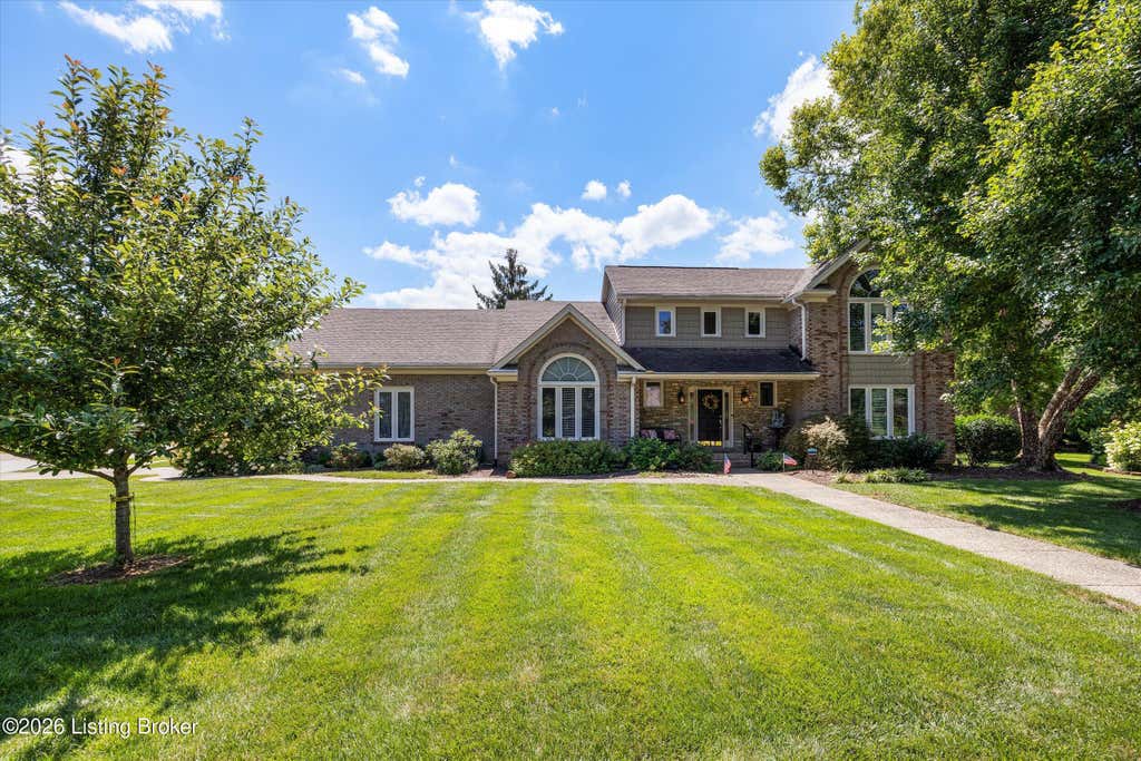 Photo of 609 Berwyn Dr, Louisville, KY 40223 (MLS # 1724417)