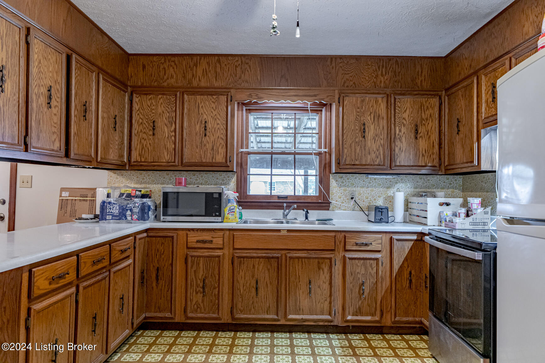 208 Old Leitchfield Rd, Clarkson, Kentucky image 13