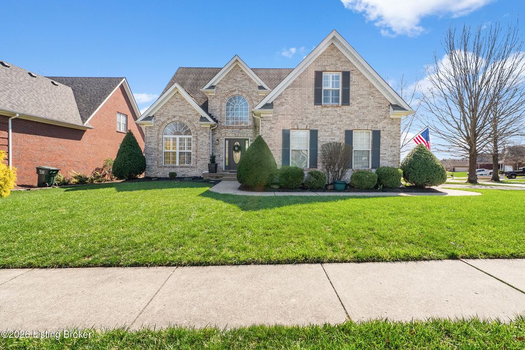 Photo of 13700 Lake Spring Dr, Louisville, KY 40299 (MLS # 1713007)