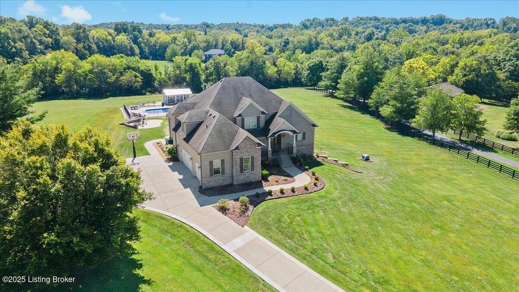 Photo of 17004 Persimmon Wood Trail, Fisherville, KY 40023 (MLS # 1704032)