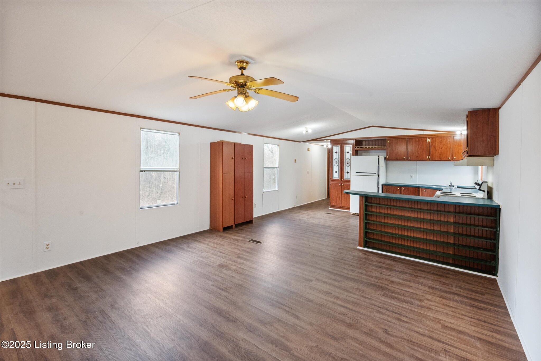 255 Brady Ln, Brandenburg, Kentucky image 5