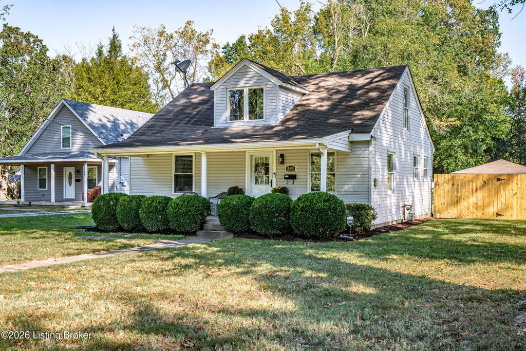 Photo of 4509 Ash Ave, Louisville, KY 40258 (MLS # 1730381)