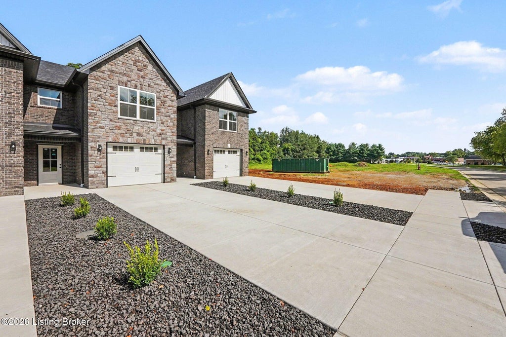 Photo of 140 Blakenrod Blvd, Coxs Creek, KY 40013 (MLS # 1727046)