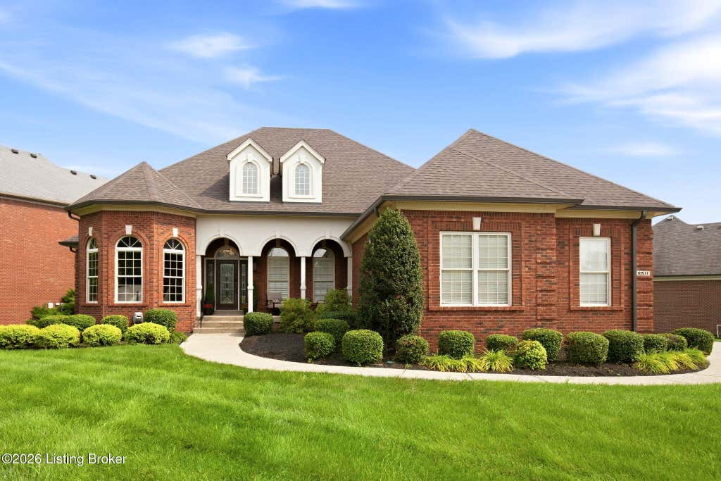 Photo of 10511 Vista Hills Blvd, Louisville, KY 40291 (MLS # 1725069)