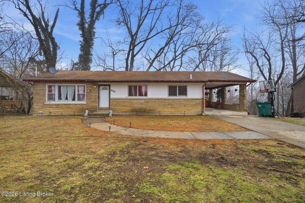 Photo of 5135 Maryview Dr, Louisville, KY 40216 (MLS # 1709445)