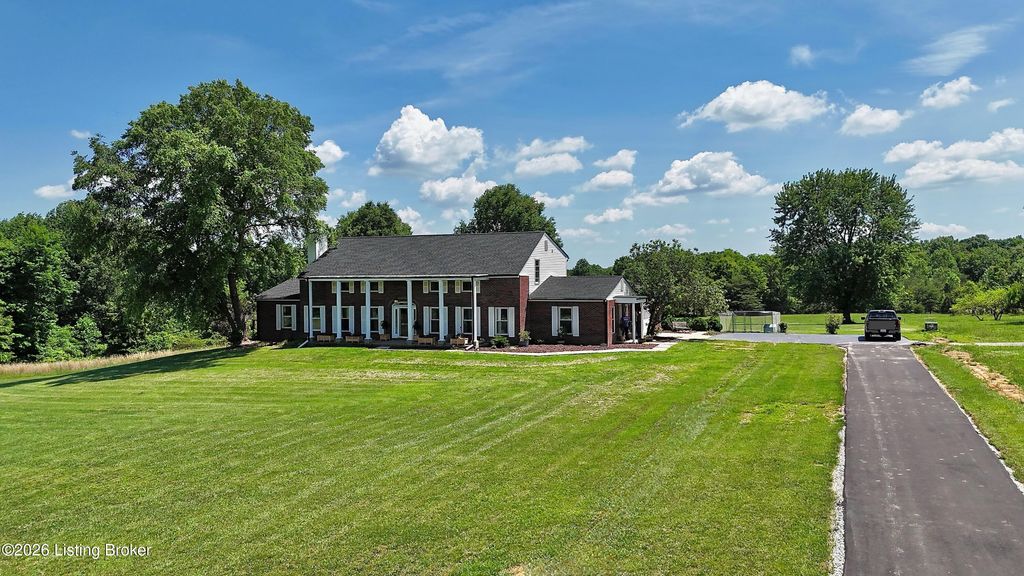 Photo of 4435 Fosskuhl Rd, Floyds Knobs, IN 47119 (MLS # 1719531)