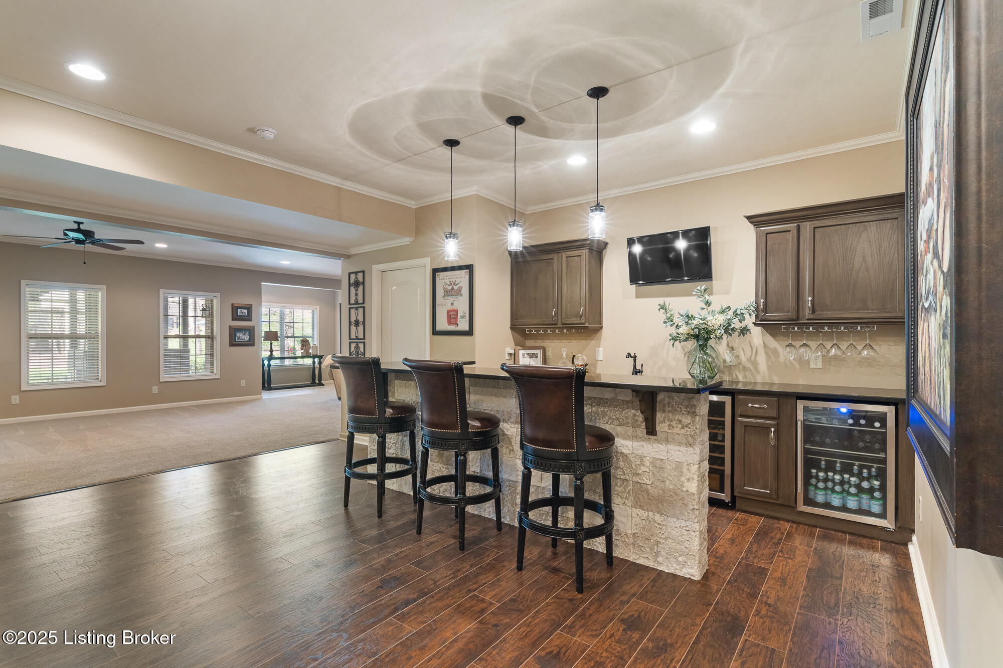517 Locust Creek Blvd, Louisville, Kentucky image 14