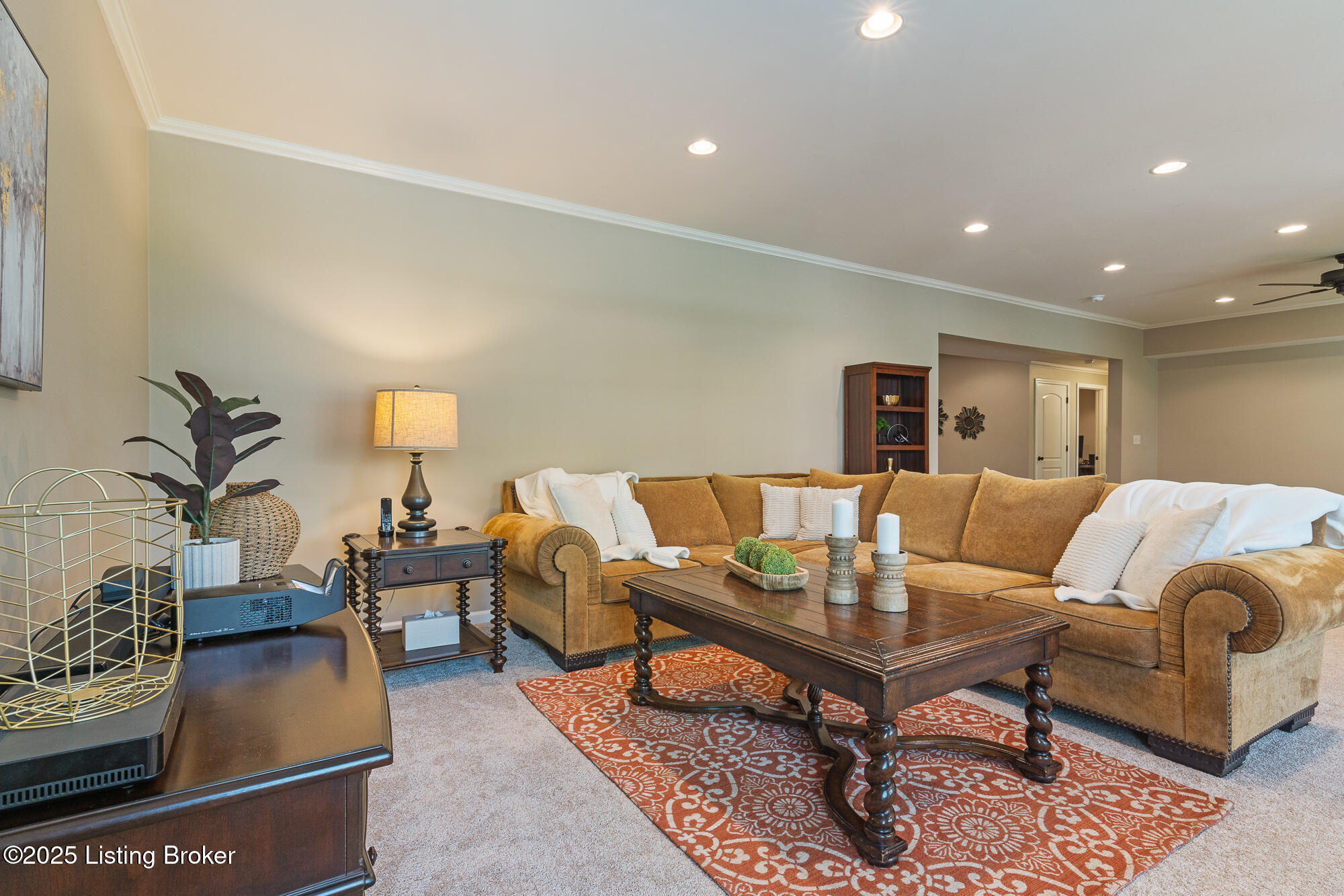 517 Locust Creek Blvd, Louisville, Kentucky image 48