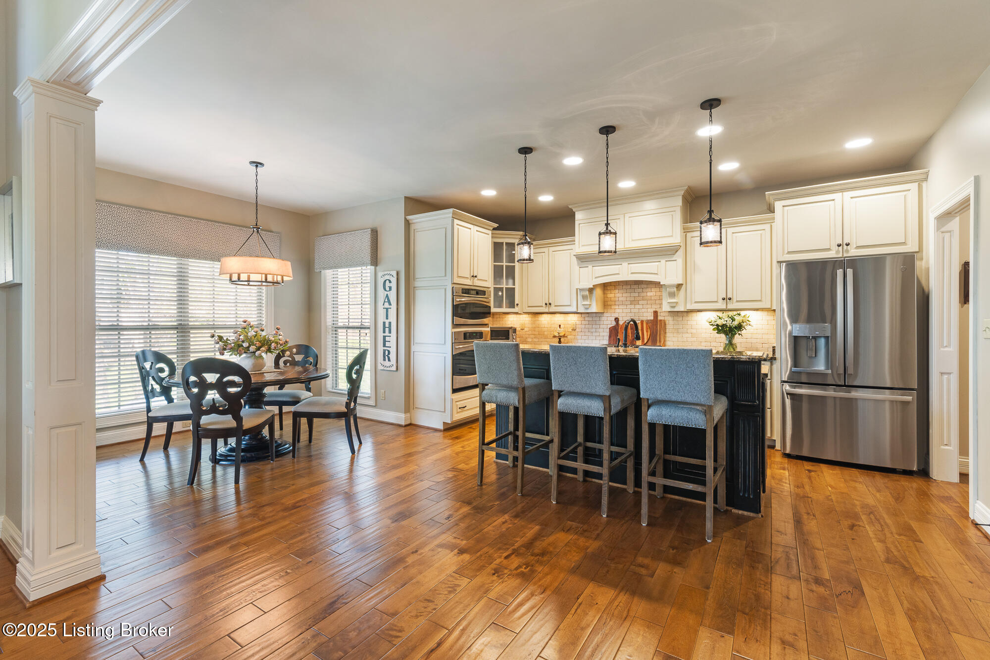 517 Locust Creek Blvd, Louisville, Kentucky image 10