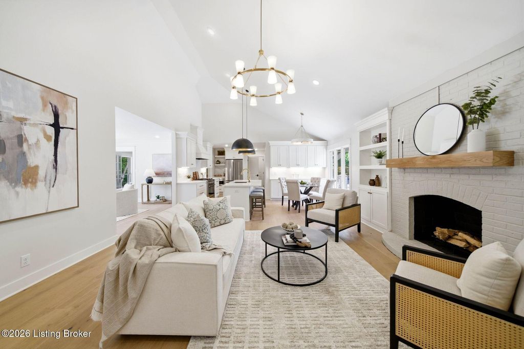 Photo of 2410 Stayton Way, Louisville, KY 40242 (MLS # 1715325)