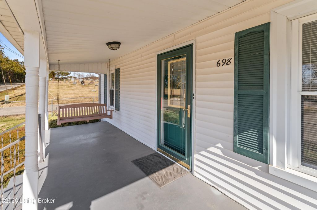 Photo of 698 Main St, Lebanon Junction, KY 40150 (MLS # 1709826)