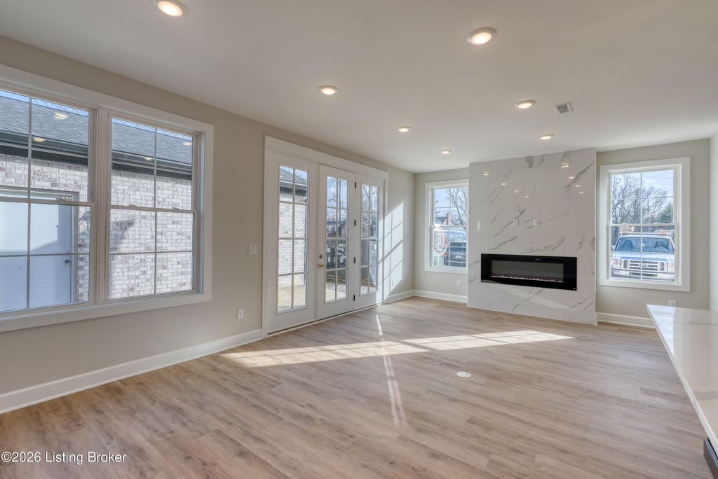 Photo of 2902 Megan Thompson Way, Louisville, KY 40211 (MLS # 1711766)