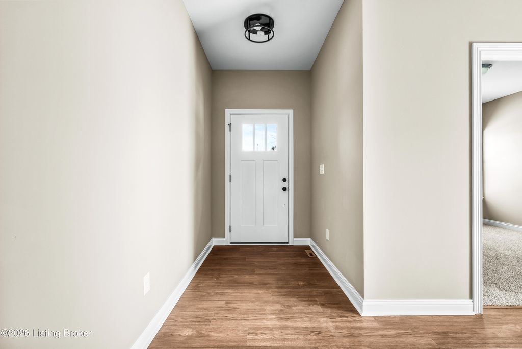 Photo of 1004 Richwood Way, La Grange, KY 40031 (MLS # 1706920)