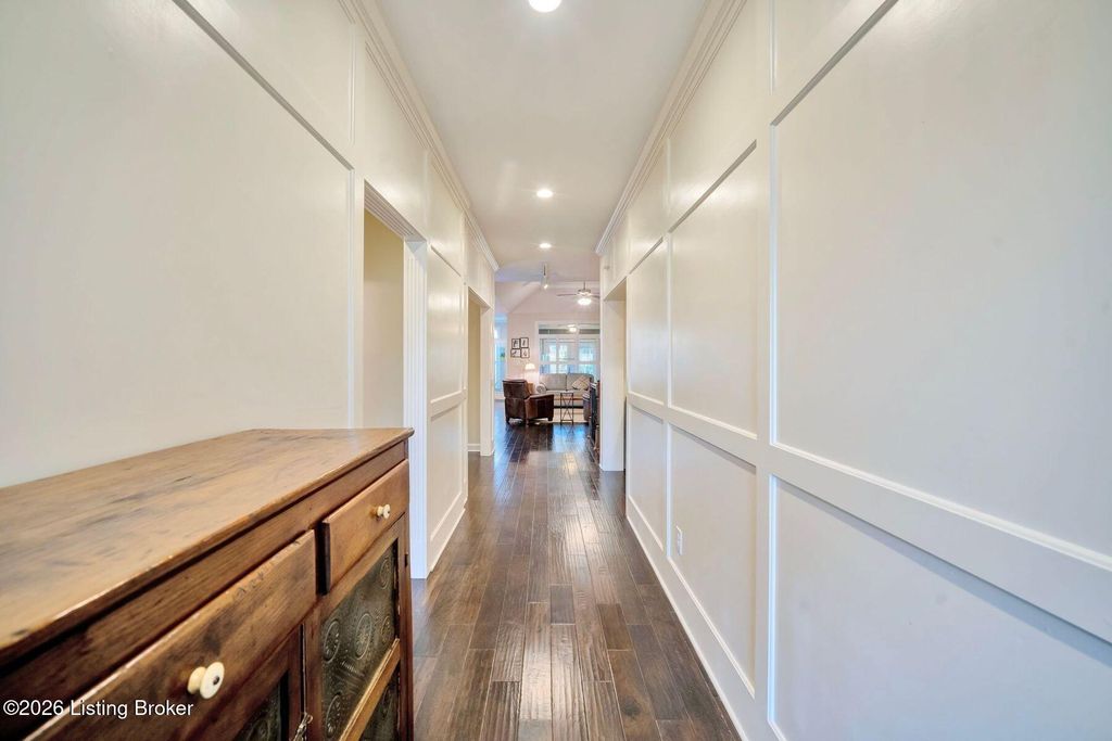 Photo of 3610 Meridian Gardens Dr, Louisville, KY 40241 (MLS # 1706180)