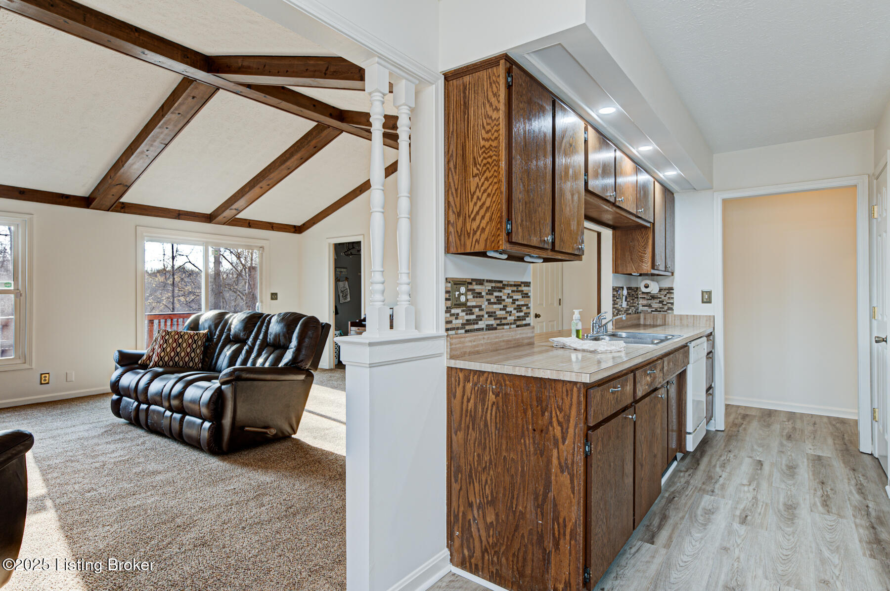 674 Old Mill Stream Ln, Shepherdsville, Kentucky image 12