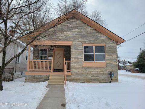 Photo of 2150 W Lee St, Louisville, KY 40210 (MLS # 1708566)