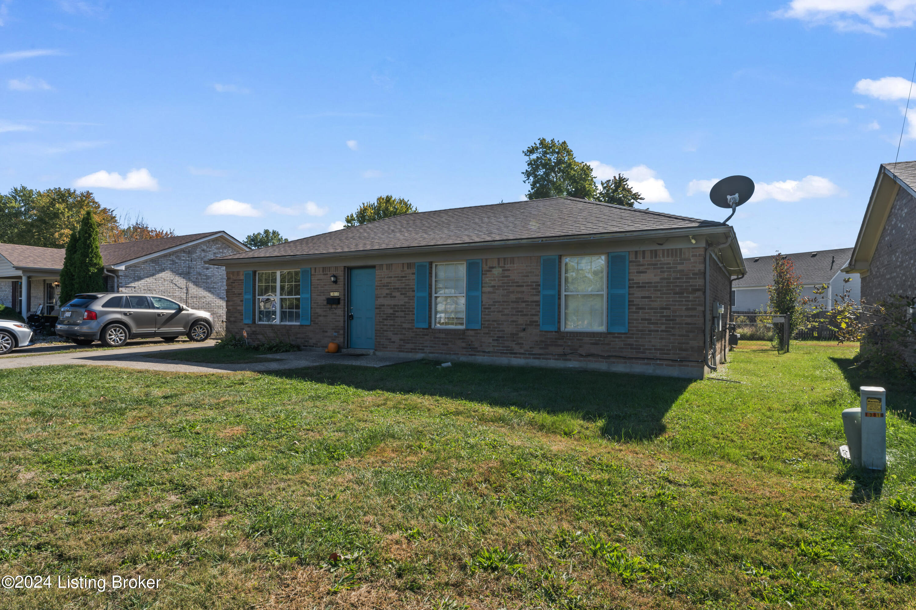 Louisville, Kentucky 40219, United States, 3 Bedrooms Bedrooms, ,2 BathroomsBathrooms,Residential,Pending,37440
