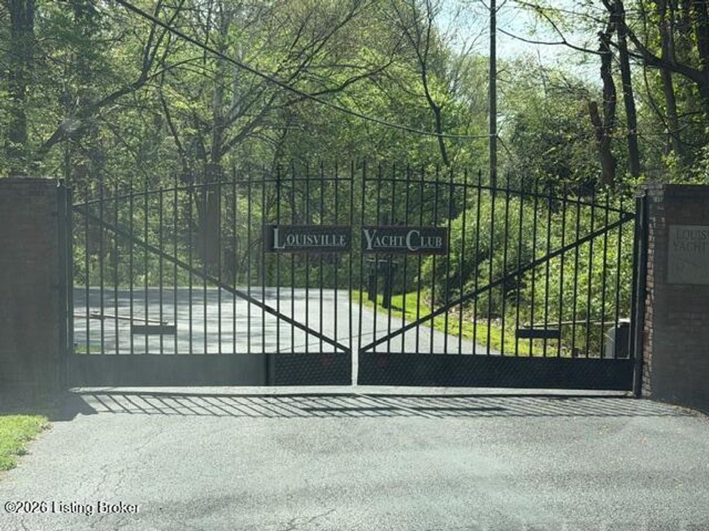 Photo of 3308 S Rose Island Rd, Prospect, KY 40059 (MLS # 1714666)