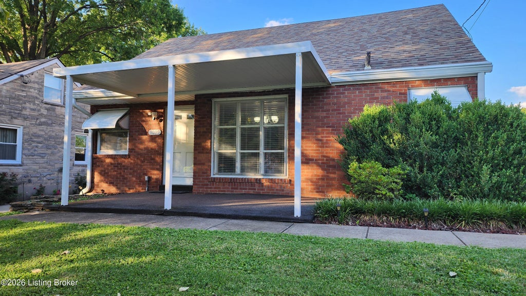 Photo of 3005 Meade Ave, Louisville, KY 40217 (MLS # 1720839)