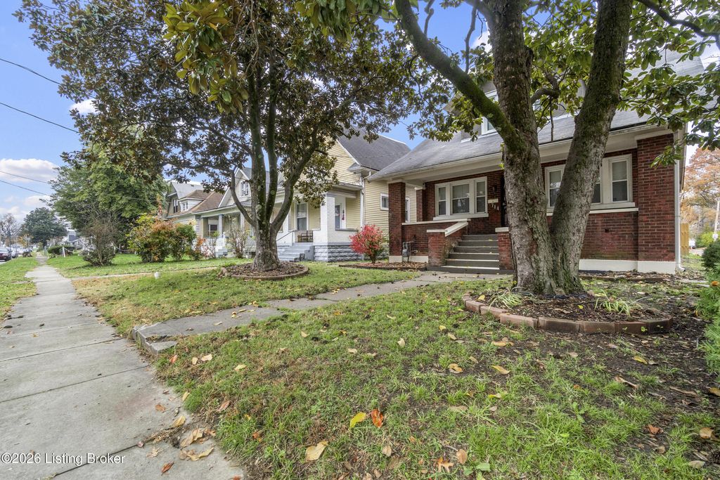 Photo of 714 Dearborn Ave, Louisville, KY 40211 (MLS # 1709307)