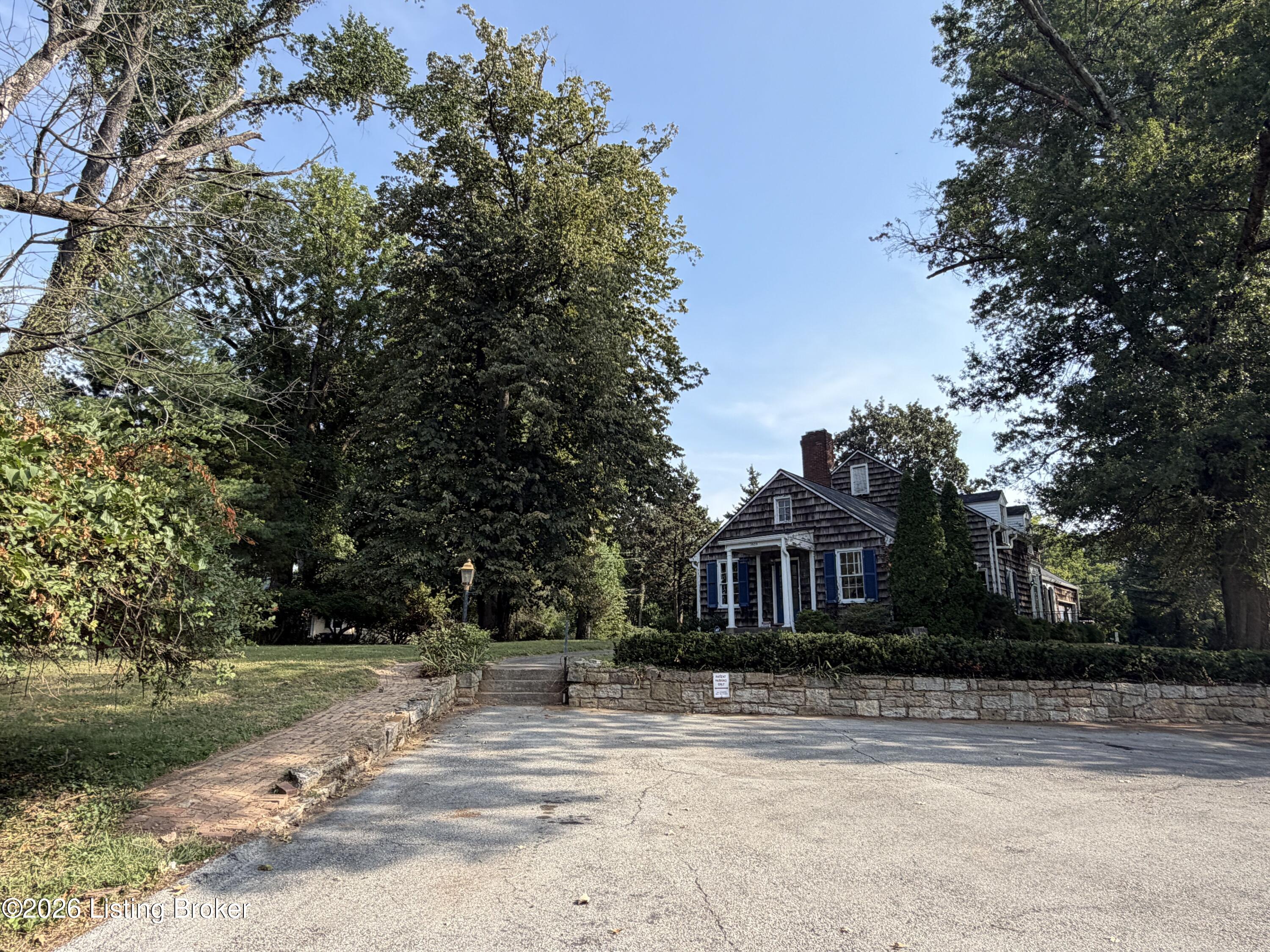3939 Old Brownsboro Rd