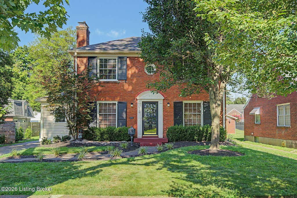 Photo of 110 Brown Ave, Louisville, KY 40207 (MLS # 1724833)