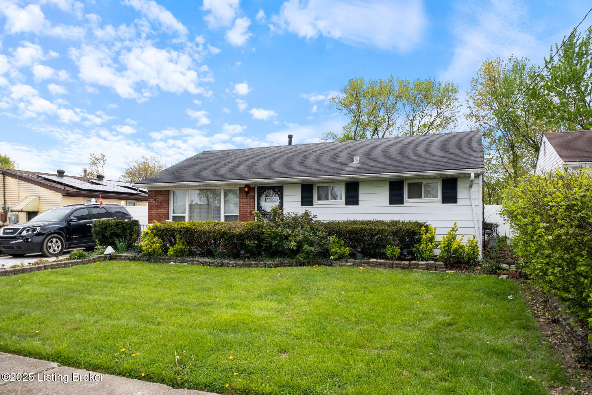 4412 Silverleaf Dr, Louisville, Pennsylvania image 4