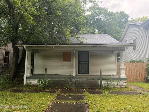Homes For Sale - 661 Hecks Ln<br/> Louisville, KY 40211