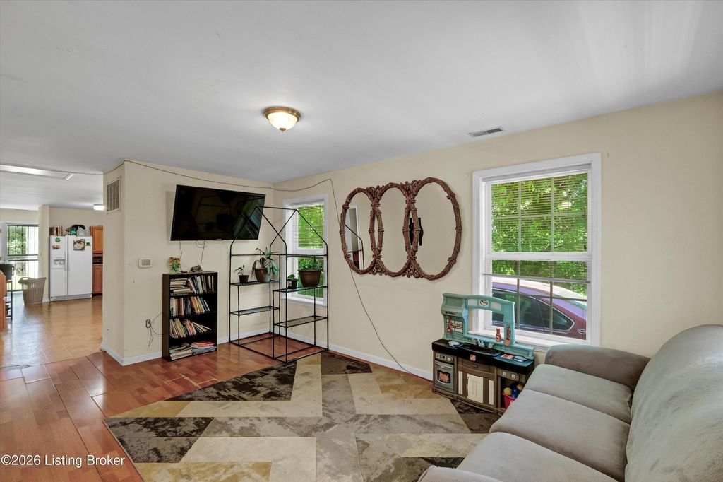 Photo of 1927 Dubourg Ave, Louisville, KY 40216 (MLS # 1717191)