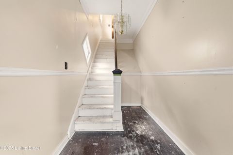 Photo of 2646 Bank St, Louisville, KY 40212 (MLS # 1704331)