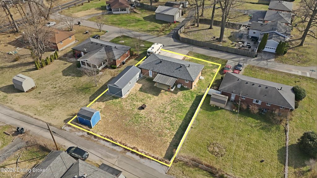 Photo of 2307 Sanderson Ave, New Albany, IN 47150 (MLS # 1706724)