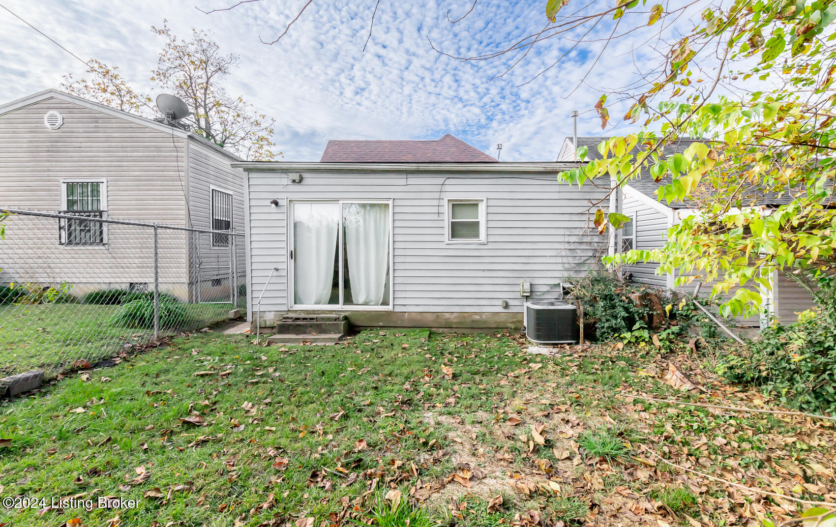 1607 Dumesnil St, Louisville, Kentucky image 7
