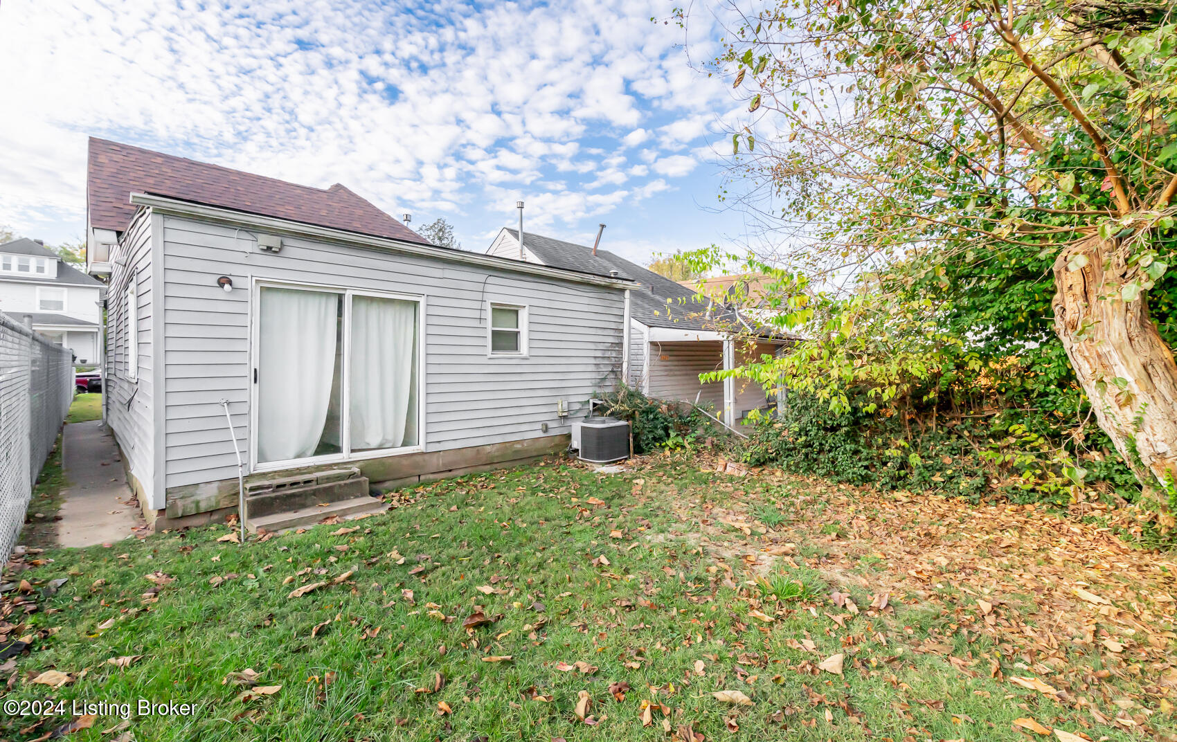 1607 Dumesnil St, Louisville, Kentucky image 6