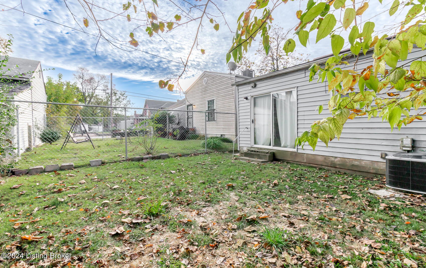 1607 Dumesnil St, Louisville, Kentucky image 8